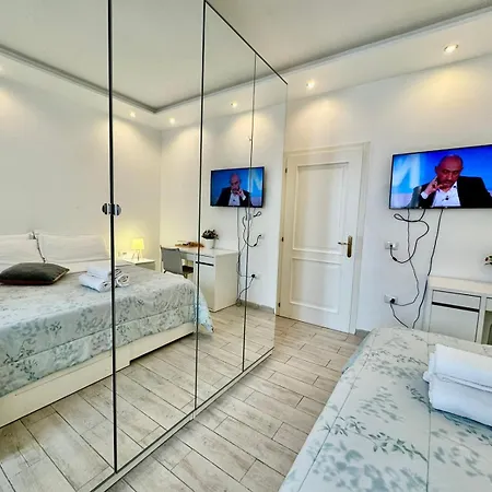 בית הארחה Modern With Private Bathroom