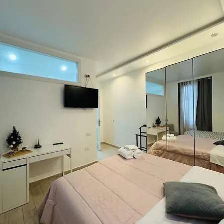 ゲストハウス Modern With Private Bathroom トレント