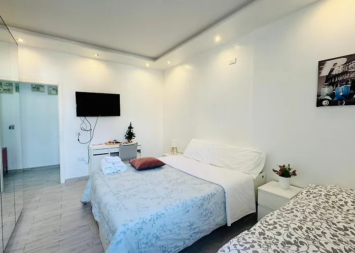 Modern With Private Bathroom